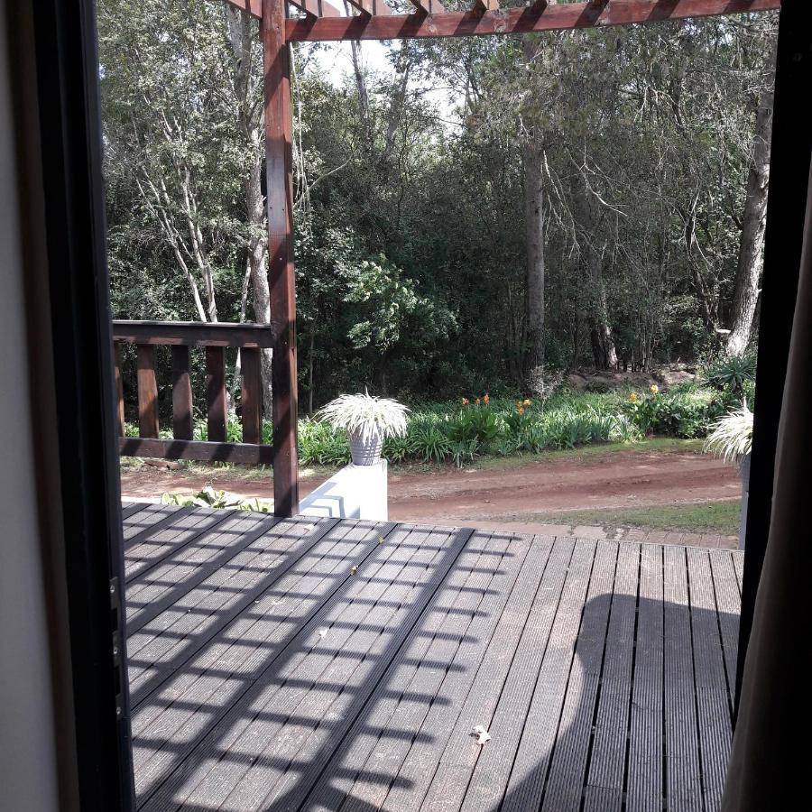 Whispering Pines Country Estate Villa Magaliesburg Bagian luar foto